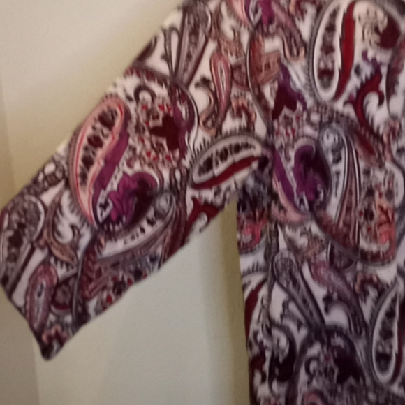 Croft & Barrow Paisley Print Top - Picture 5 of 14